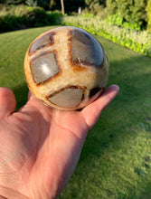 Load image into Gallery viewer, Septarian (Dragon Stone) big 1.25kg Sphere, 300gm Egg and mini 225gm Sphere set