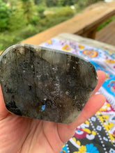 Load image into Gallery viewer, 1.31kg Labradorite freefrom