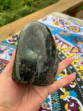 Load image into Gallery viewer, 700g Labradorite freeform