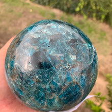 Load image into Gallery viewer, Brazilian 2.125kg Apatite Sphere